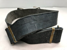 Charger l&#39;image dans la galerie, Original WW2 British RAF Royal Air Force 37 Pattern Belt - 36&quot; Waist
