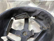 Charger l&#39;image dans la galerie, Original WW2 British Army Mk2 Mk3 Helmet Liner &amp; Screw Set - Size 7 1/4
