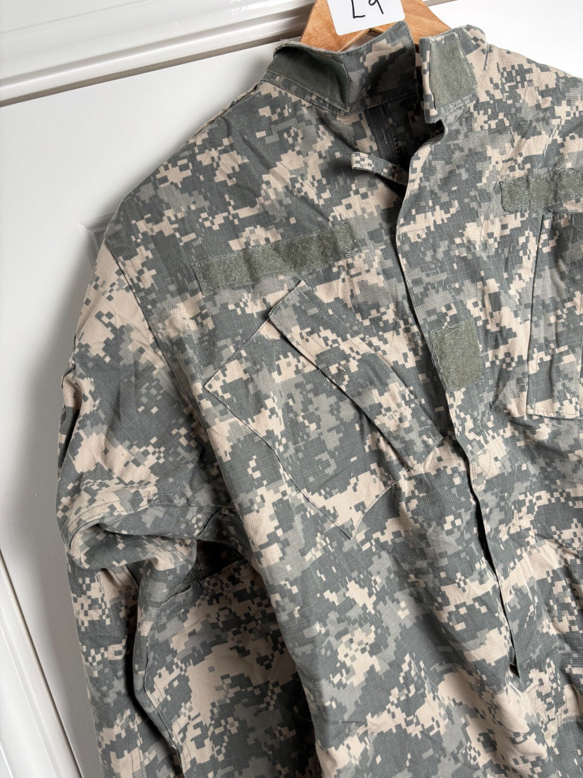 Surplus US Army ACU Combat Uniform Jacket-Small Long - The Militaria Shop