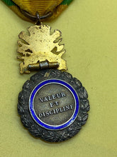 Lade das Bild in den Galerie-Viewer, Original französische &quot;Medaille Militaire&quot; / Republic Francaise 1870 / Bronzemedaille 
