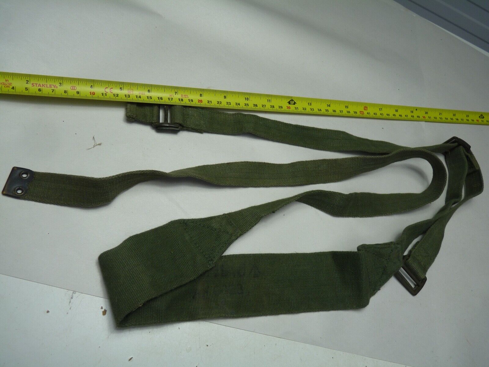 Original WW2 British Army 44 Pattern Shoulder / Extended Equipment Strap - 1945 - The Militaria Shop