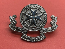 Lade das Bild in den Galerie-Viewer, Genuine St John Ambulance Brigade Cap Badge
