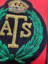 Charger l&#39;image dans la galerie, British Army Bullion Embroidered Blazer Badge - ATS - Auxiliary Territorial Serv
