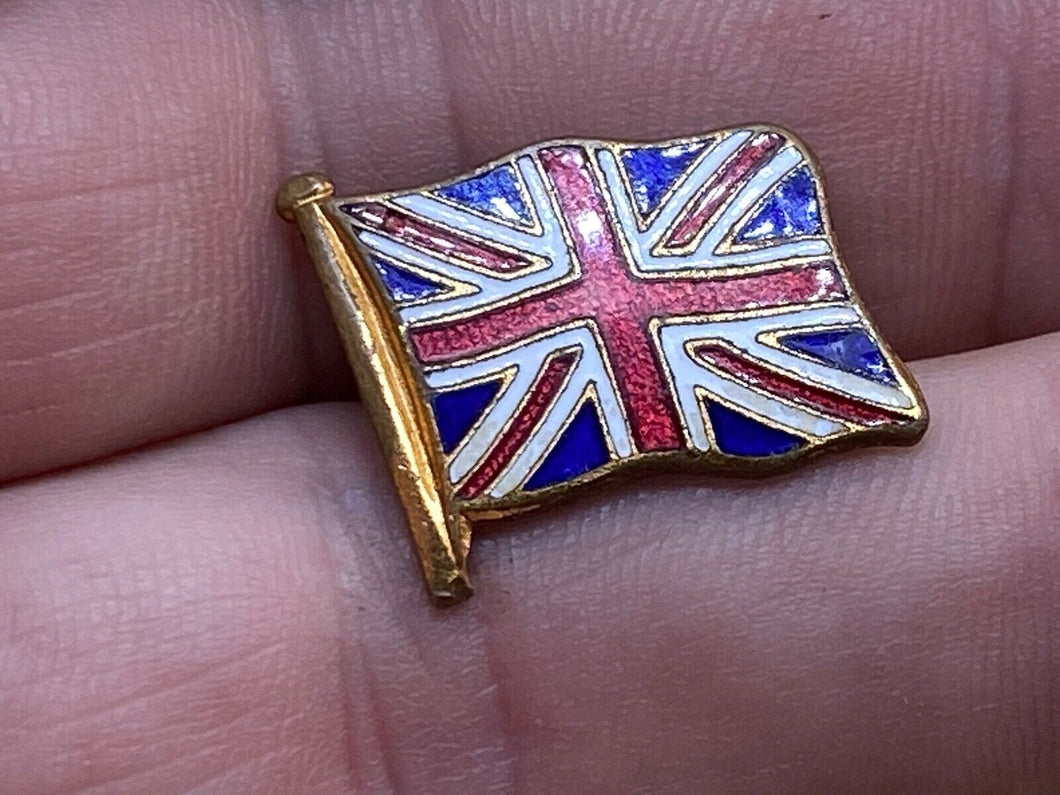 Original WW1 British Fundraising Enamel Badge - Depicting Flag of Great Britain