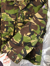 Load image into Gallery viewer, Genuine British Army DPM Camouflaged Combat Jacket Smock - 160/88
