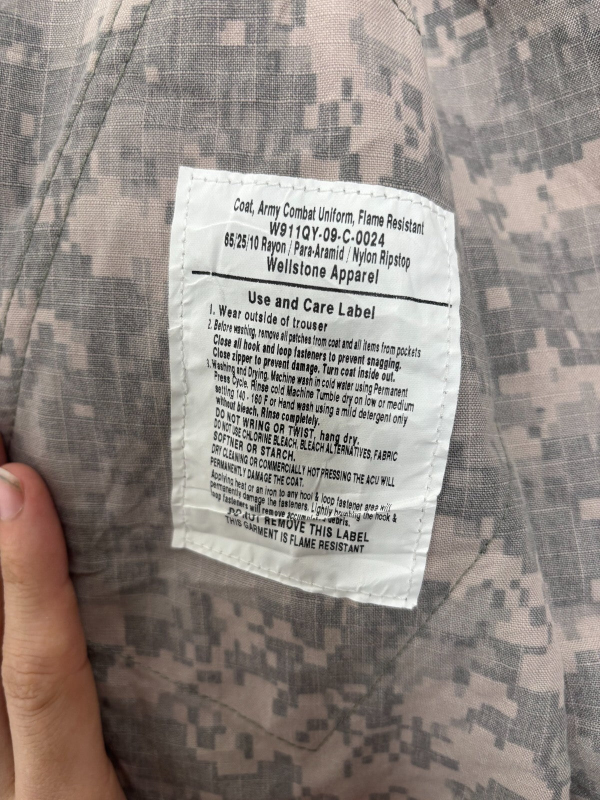 Surplus US Army ACU Combat Uniform Jacket -Size Small-Short - The Militaria Shop