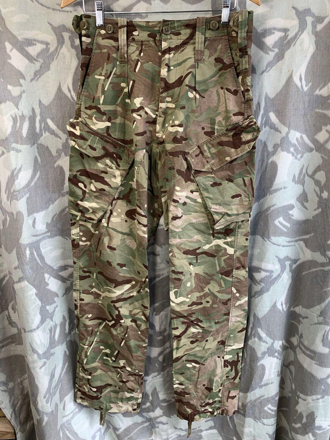 Genuine British Army MTP Camouflaged Combat Trousers - Size 85/80/96