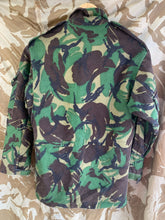 Charger l&#39;image dans la galerie, Genuine British Army Smock Combat Jungle DPM Camouflage - Size 170/96
