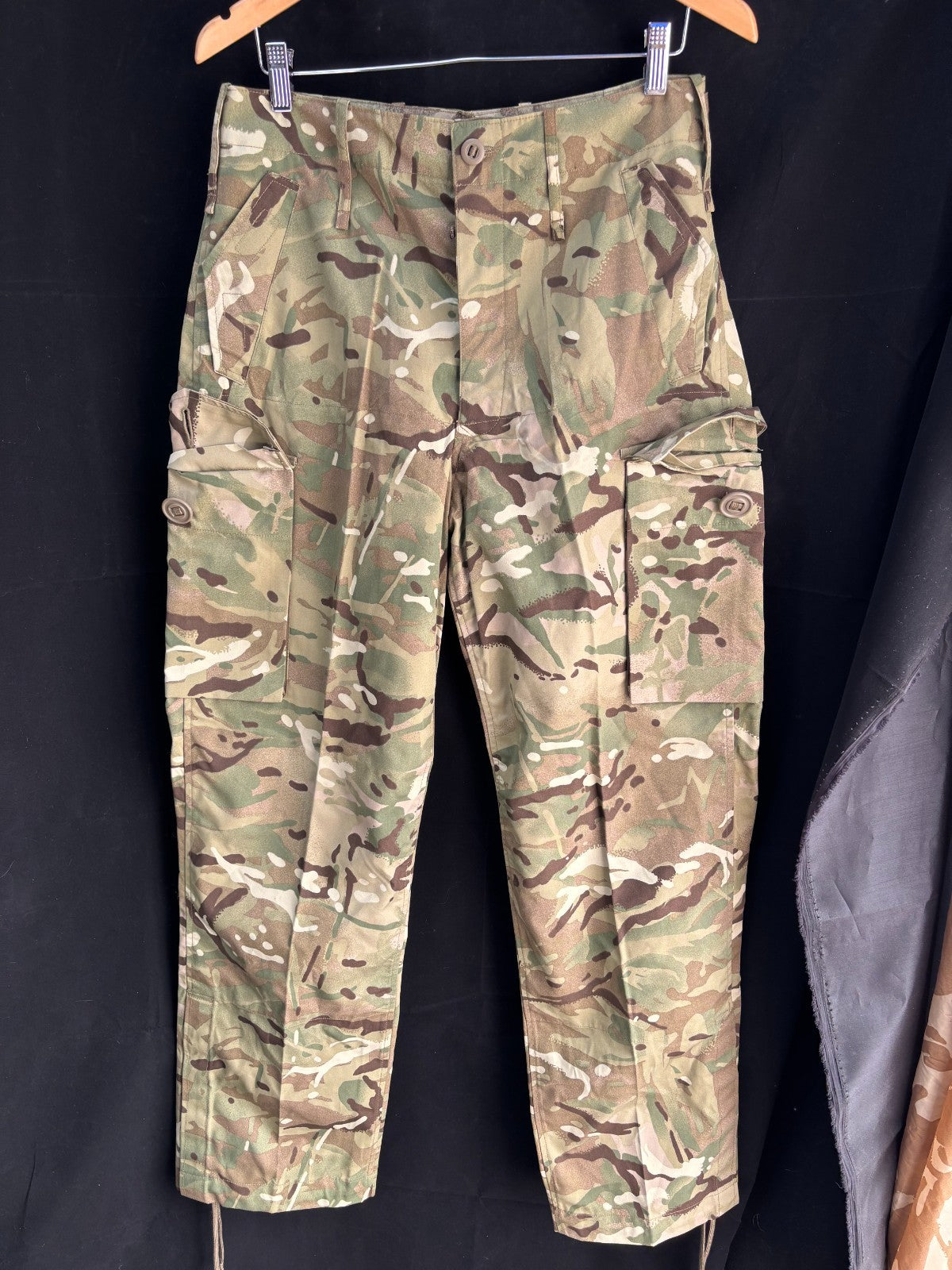Genuine British Army MTP Combat Windproof Trousers - Size 82/80/96 - The Militaria Shop