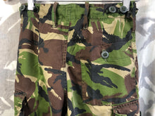 Load image into Gallery viewer, Vintage British Army DPM Lightweight Combat Trousers - Size 75/68/84
