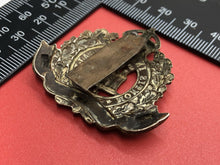 Load image into Gallery viewer, Original WW1 British Army The Suffok Regiment Cap Badge
