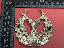 Charger l&#39;image dans la galerie, Original WW1/WW2 Gordon Highlanders Cap Badge
