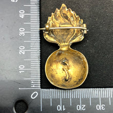 Lade das Bild in den Galerie-Viewer, Image #4
