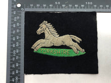 Lade das Bild in den Galerie-Viewer, British Army Bullion Embroidered Blazer Badge - Yorkshire Regiment
