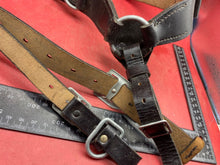 Load image into Gallery viewer, Original Post WW2 German Army Y-Straps in Leather with Metal Fittings
