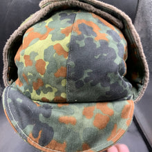 Lade das Bild in den Galerie-Viewer, Image #7
