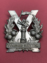 Charger l&#39;image dans la galerie, Genuine British Army Tyneside Scottish Regiment Cap Badge
