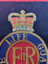 Charger l&#39;image dans la galerie, British Army Bullion Embroidered Blazer Badge - The Life Guards - Queen&#39;s Crown
