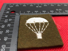 Load image into Gallery viewer, British Army Parachute Course Trained Paratrooper Bulb
