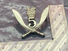 Load image into Gallery viewer, Modern British Army WW2 - 5th Gurkha Regiment Collar Badge
