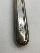 Charger l&#39;image dans la galerie, Original WW2 British Army Royal Artillery Officers Mess Cutlery Fish Knife
