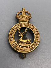 Load image into Gallery viewer, Original WW2 British Army The Hertfordshire Regiment Kings Crown Cap Badge
