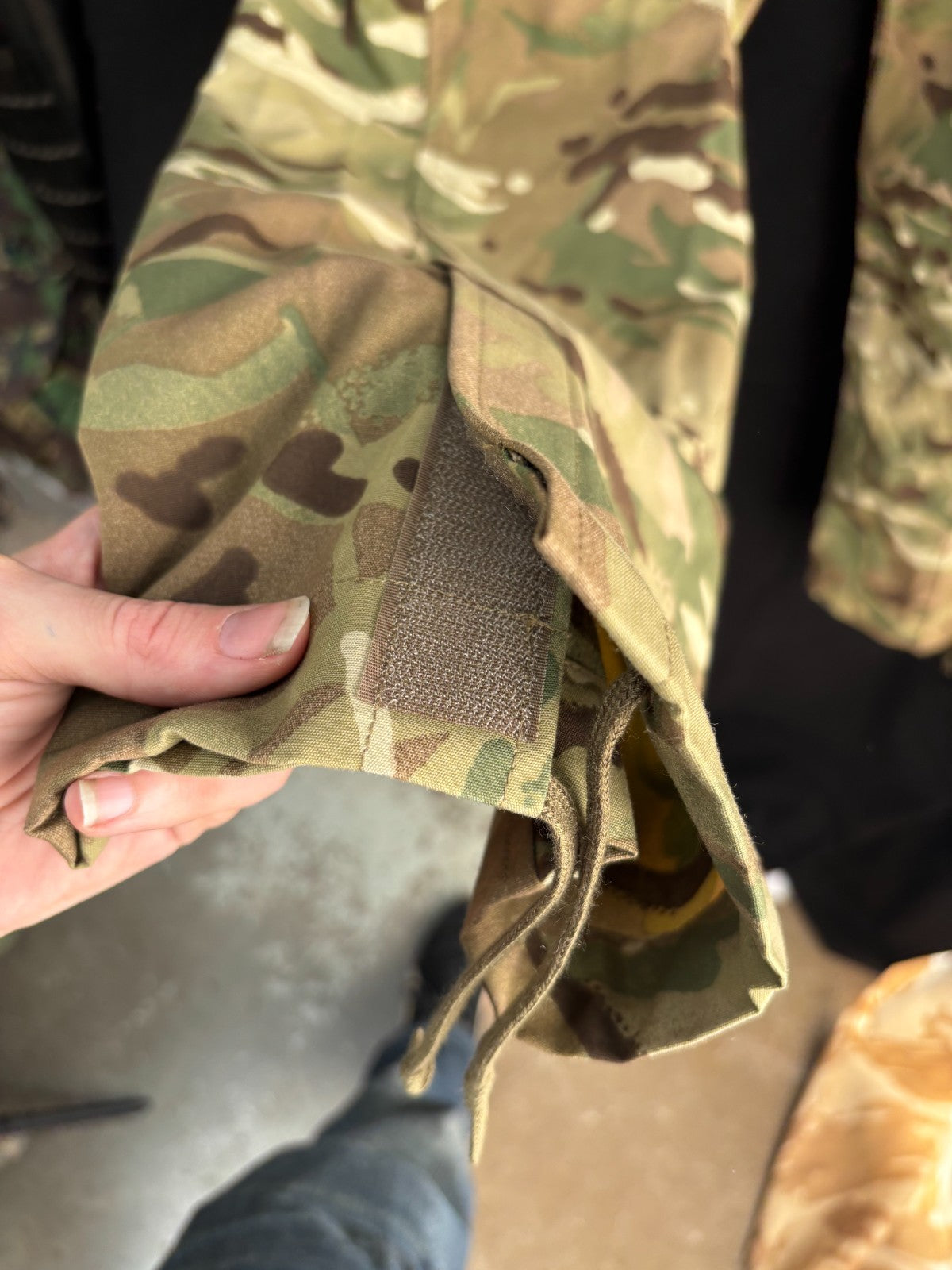 Genuine British Army MTP Combat Windproof Trousers - Size 76/80/96 - The Militaria Shop