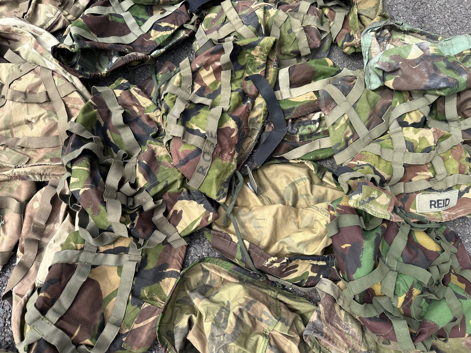 DEALER BULK LOT - 26x MTP 24x DPM Camouflaged Covers Mk6 Mk7 Mixed Sizes - The Militaria Shop