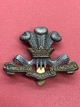 Lade das Bild in den Galerie-Viewer, Original WW1 British Army Glamorgan Imperial Yeomanry Cap Badge
