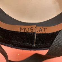 Lade das Bild in den Galerie-Viewer, Image #13
