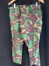 Charger l&#39;image dans la galerie, Genuine British Army DPM Combat Trousers - Size 70/96/112
