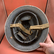 Lade das Bild in den Galerie-Viewer, Image #15
