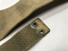 Lade das Bild in den Galerie-Viewer, Original WW2 British Army 37 Pattern Canvass L Strap
