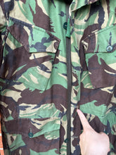 Load image into Gallery viewer, Genuine British Army DPM Camouflaged Combat Smock Jacket - Size 170/96
