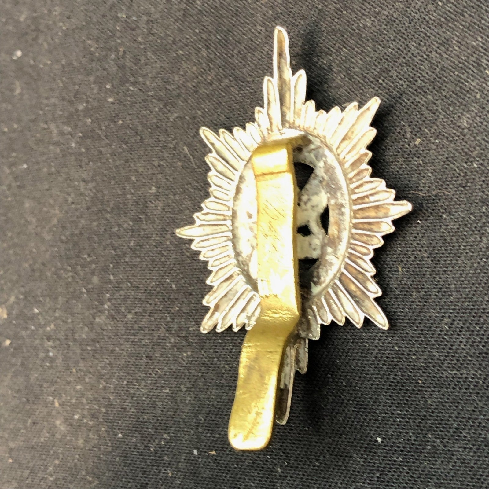 Original WW2 British Army Cap Badge - Worcestershire Regiment - The Militaria Shop