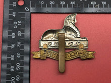 Load image into Gallery viewer, Original WW2 British Army Lincolnshire Regiment Cap Badge
