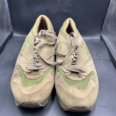 Genuine British Army Green PT Running Shoes Gym Trainers - Size UK 8 - EU 42 - The Militaria Shop