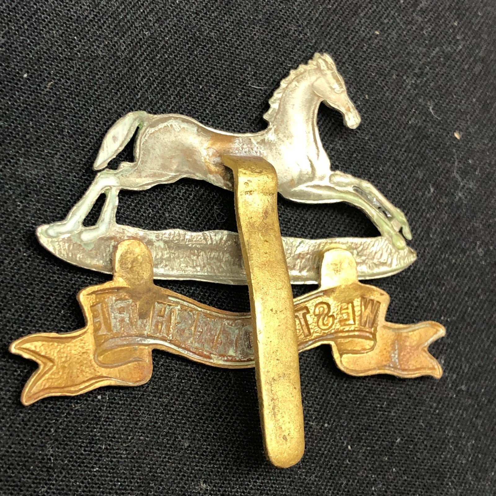 Genuine WW2 British Army Brass Cap Badge - West Yorkshire Regiment - The Militaria Shop