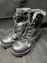 Lade das Bild in den Galerie-Viewer, Army Combat Patrol Boots - Size UK 6 - Savage Island
