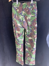 Load image into Gallery viewer, Genuine British Army DPM Camouflaged Combat Trousers Lightweight - Size 72/80/96
