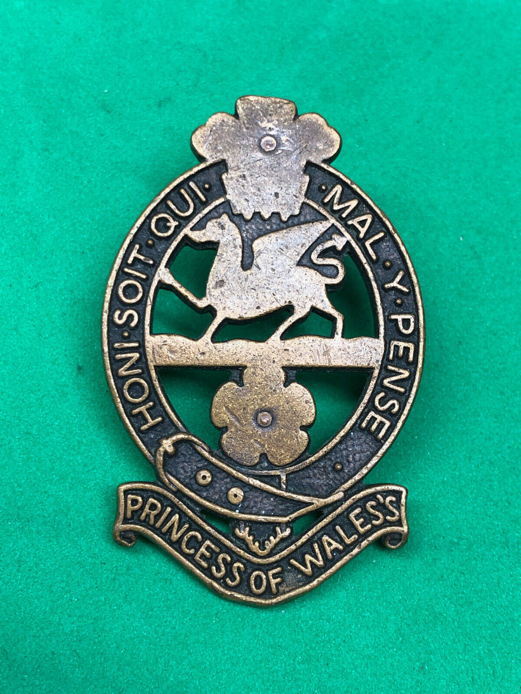 Genuine British Army Preincess of Wales Royal Regiment Cap Badge - FIRMIN