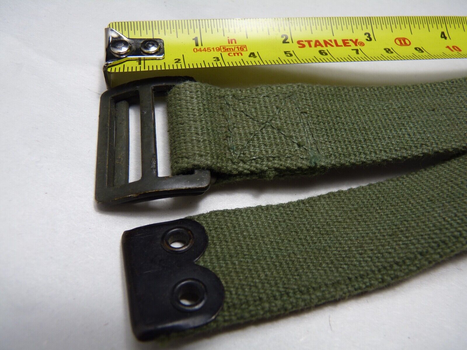 Original WW2 British Army 44 Pattern Shoulder / Extended Equipment Strap - 1945 - The Militaria Shop