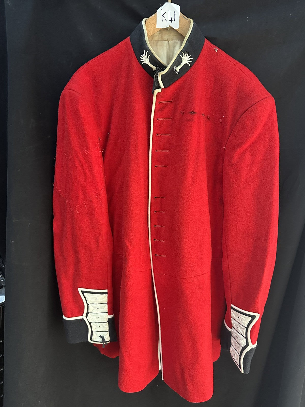 Genuine British Army Welsh Guards Red Ceremonial Tunic Jacket - 47 ...