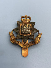 Charger l&#39;image dans la galerie, Genuine British Army East Surrey Regiment Cap Badge
