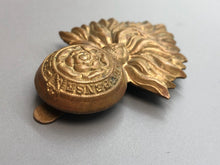 Load image into Gallery viewer, Original British Army WW2 British Army Royal Fusiliers Cap Badge
