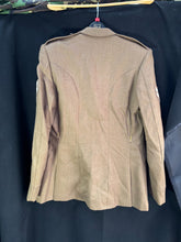 Load image into Gallery viewer, Grade 1 British Army FAD No2 Dress Uniform Jacket - Size 176/100/84 - The Militaria Shop
