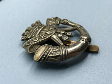 Charger l&#39;image dans la galerie, Original WW2 British Army Duke of Cornwall&#39;s Light Infantry Cap Badge
