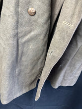 Load image into Gallery viewer, Original WW2 British Army Soldiers Greatcoat 1940 Pattern - 43&quot; Chest
