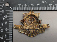 Load image into Gallery viewer, Original WW1 British Army Cap Badge - Worcestershire Regiment
