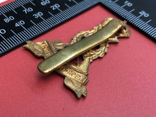 Load image into Gallery viewer, Original WW1/WW2 British Army Labour Corps Cap Badge Kings Crown
